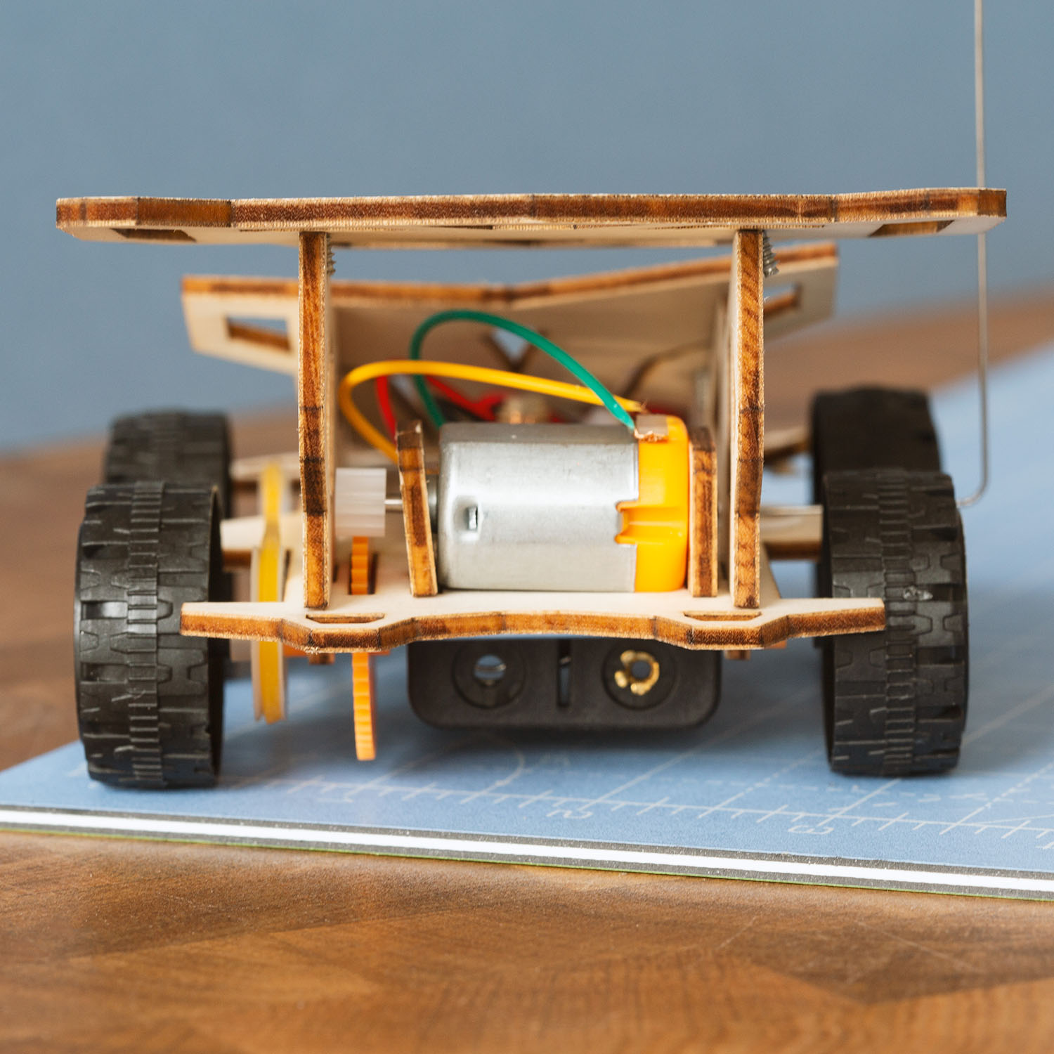 Build Your Own - Remote Control Racing Car