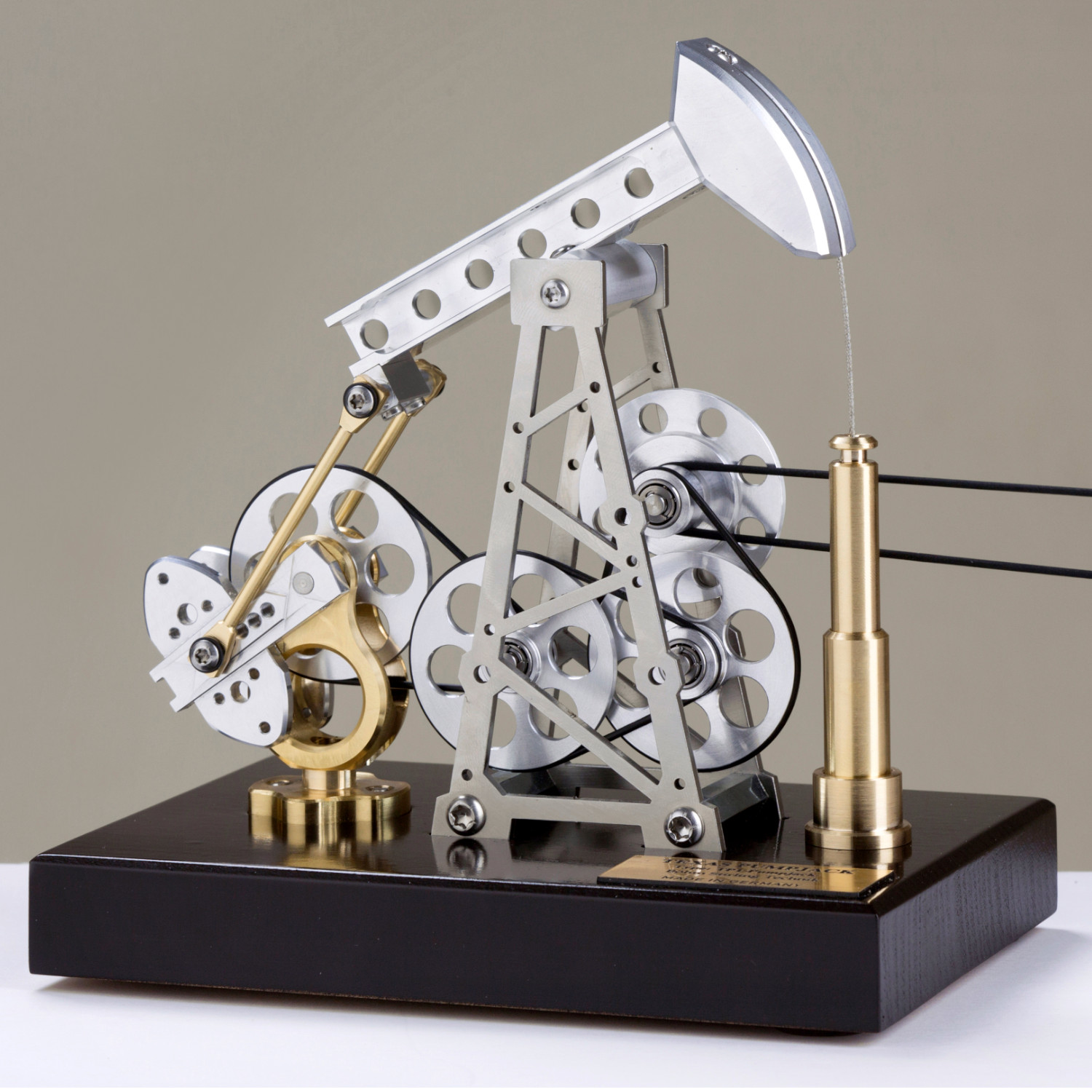 Stirling Antriebsmodell Texas Pumpjack dunkel BTP1