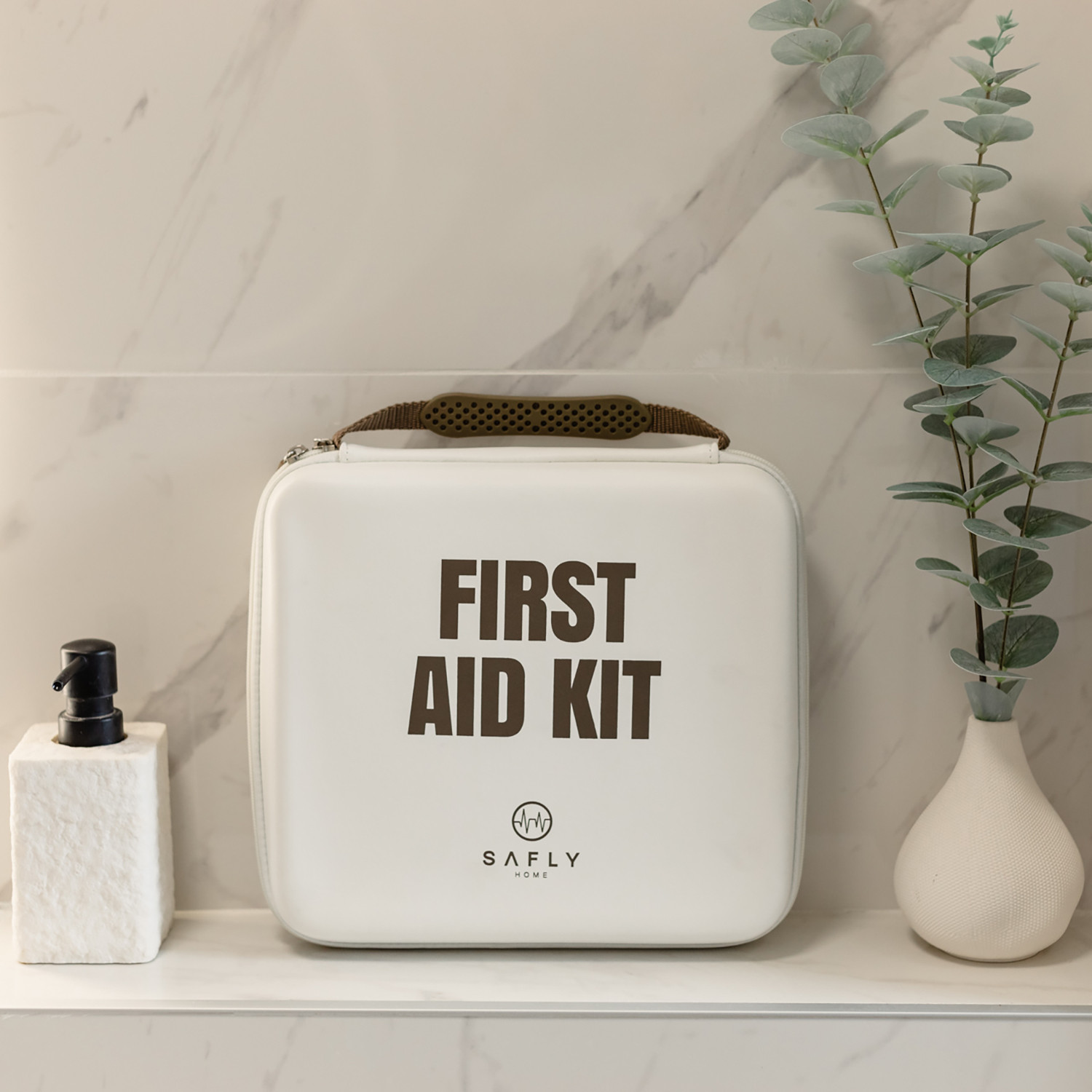 First Aid Kit - weiss