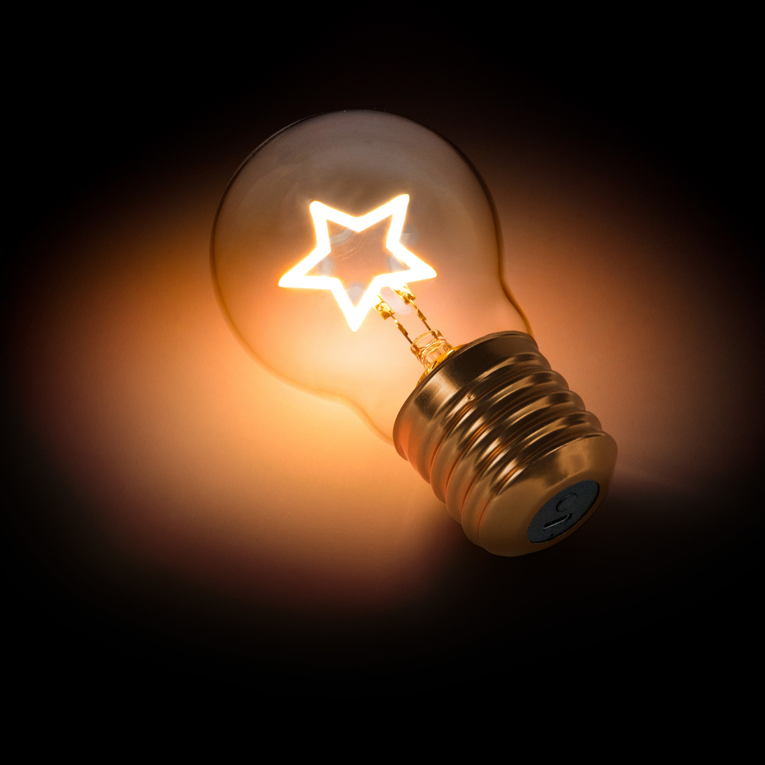 Kabellose LED Glühbirne Stern – CATAPULT